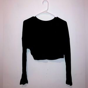 Black cropped long sleeve